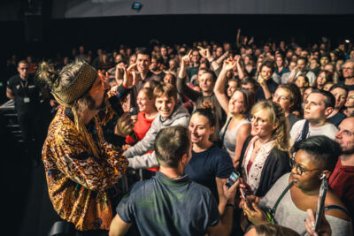 Crystal Fighters @ La Madeleine, picture 3, photographed by Jelle Meersschaut - FrontView Magazine