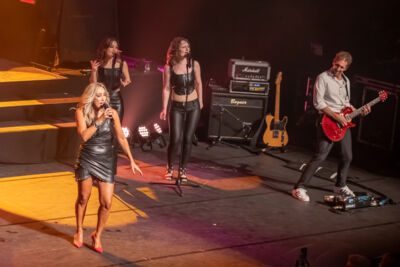 A tribute to Tina Turner @ stadsschouwburg Antwerpen, foto 31, foto's door dirk janssens - FrontView Magazine