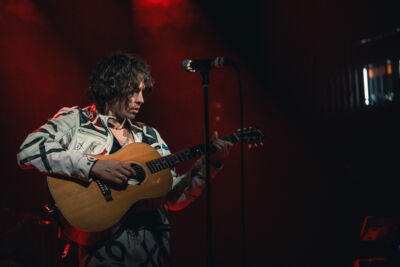 Barns Courtney @ La Madeleine, foto 1, foto's door Jelle Meersschaut - FrontView Magazine