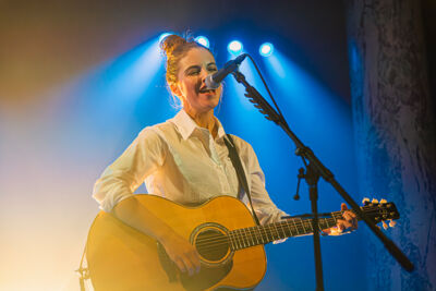 Emmy d'Arc @ De Roma, foto 4, foto's door Peter Smet - FrontView Magazine