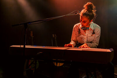 Emmy d'Arc @ De Roma, foto 8, foto's door Peter Smet - FrontView Magazine