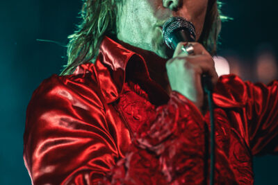 The Struts @ La Madeleine, picture 6, photographed by Jelle Meersschaut - FrontView Magazine