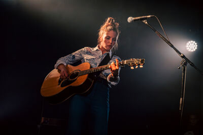Emmy d'Arc @ AB, picture 15, photographed by Peter Smet - FrontView Magazine
