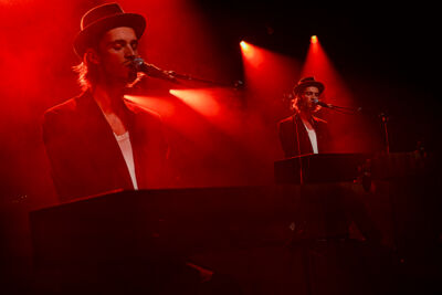 Iskander Moon @ AB, picture 5, photographed by Peter Smet - FrontView Magazine