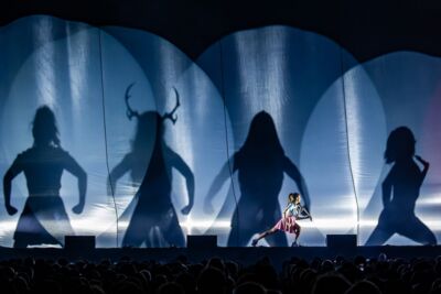 Lindsey Stirling @ Vorst Nationaal, picture 4, photographed by Dorien Goetschalckx - FrontView Magazine