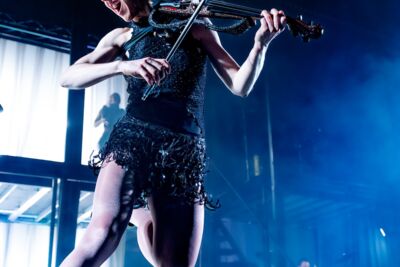 Lindsey Stirling @ Vorst Nationaal, picture 19, photographed by Dorien Goetschalckx - FrontView Magazine
