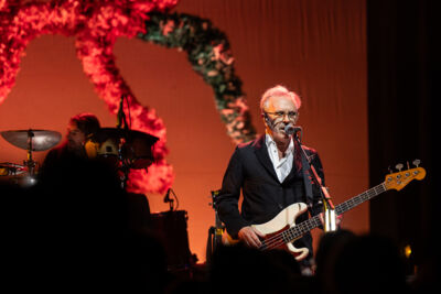 Crowded House @ Koninklijk Circus, picture 3, photographed by David Johnson - FrontView Magazine
