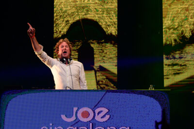 Joe Singalone party @ Antwerp expo, foto 20, foto's door Gert Daemen - FrontView Magazine