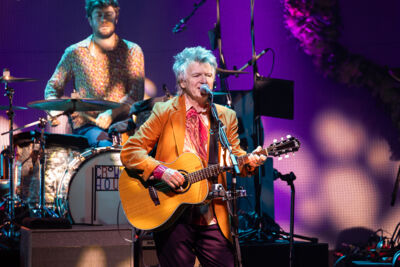 Crowded House @ 013, picture 5, photographed by David Johnson - FrontView Magazine