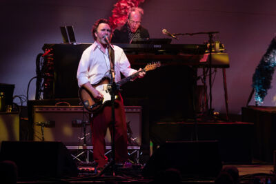 Crowded House @ 013, picture 18, photographed by David Johnson - FrontView Magazine