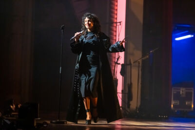 Barbara Pravi @ De Roma, picture 2, photographed by dirk janssens - FrontView Magazine
