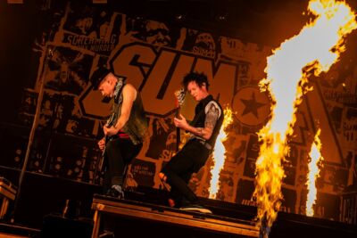 SUM 41 @ ING Arena, picture 4, photographed by Dorien Goetschalckx - FrontView Magazine