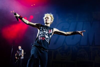 SUM 41 @ ING Arena, picture 8, photographed by Dorien Goetschalckx - FrontView Magazine