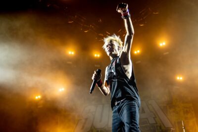 SUM 41 @ ING Arena, picture 9, photographed by Dorien Goetschalckx - FrontView Magazine