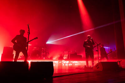 Interpol @ De Roma, picture 2, photographed by David Johnson - FrontView Magazine