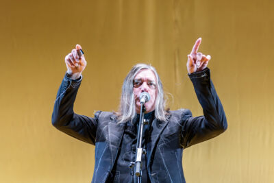 Einstürzende Neubauten @ De Roma, picture 8, photographed by Bart Janssens - FrontView Magazine