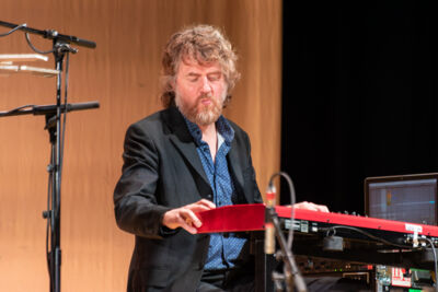 Einstürzende Neubauten @ De Roma, picture 21, photographed by Bart Janssens - FrontView Magazine
