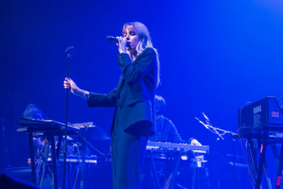 Charlot @ Lotto Arena, picture 2, photographed by dirk janssens - FrontView Magazine