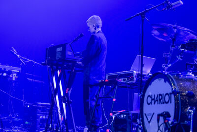 Charlot @ Lotto Arena, picture 11, photographed by dirk janssens - FrontView Magazine