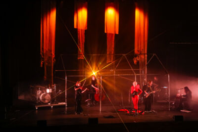 Kovacs Kovacs @ Muziekgebouw Eindhoven, foto 1, foto's door Kitty van de Waart - FrontView Magazine