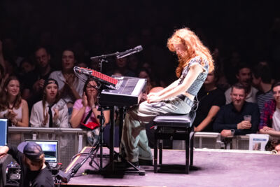 Froukje @ Lotto Arena, picture 6, photographed by dirk janssens - FrontView Magazine