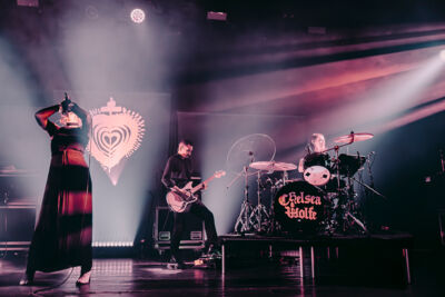 Chelsea Wolfe @ Trix, picture 16, photographed by Peter Smet - FrontView Magazine