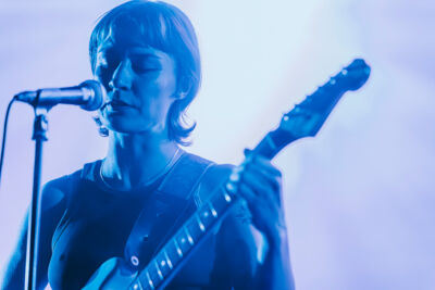 Mary Jane Dunphe @ Trix, picture 1, photographed by Peter Smet - FrontView Magazine