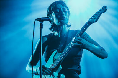 Mary Jane Dunphe @ Trix, picture 2, photographed by Peter Smet - FrontView Magazine