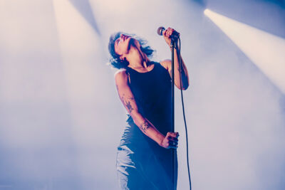 Mary Jane Dunphe @ Trix, picture 12, photographed by Peter Smet - FrontView Magazine