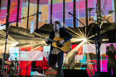 Ben Howard @ Vorst Nationaal, picture 23, photographed by Bart Janssens - FrontView Magazine