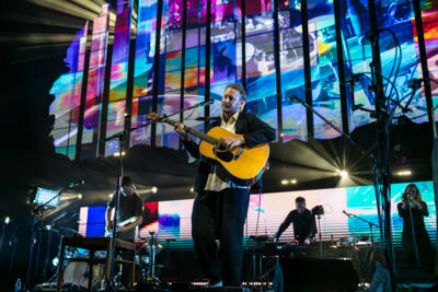 Ben Howard @ Vorst Nationaal, picture 25, photographed by Bart Janssens - FrontView Magazine