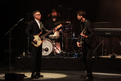 Hooverphonic and Strings Hooverphonic @ Muziekgebouw Eindhoven, picture 21, photographed by Kitty van de Waart - FrontView Magazine