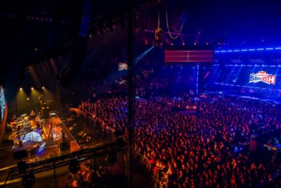 Red Bull Soundclash - blackwave. vs Compact Disk Dummies @ Lotto Arena, foto 23, foto's door Dorien Goetschalckx - FrontView Magazine