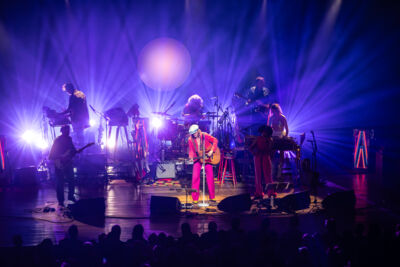 Stef Kamil Carlens & The Swoon @ De Roma, picture 6, photographed by Bart Janssens - FrontView Magazine