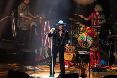 Stef Kamil Carlens & The Swoon @ De Roma, picture 25, photographed by Bart Janssens - FrontView Magazine