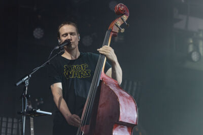 Ben Howard @ 013, picture 6, photographed by David Johnson - FrontView Magazine
