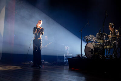 Elders @ De Roma, picture 7, photographed by dirk janssens - FrontView Magazine