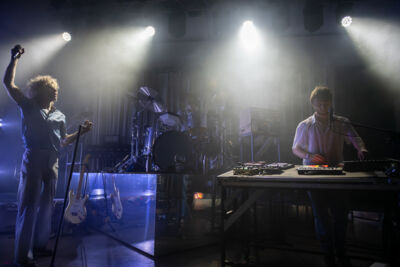 Compact Disk Dummies @ De Casino, picture 22, photographed by Bart Janssens - FrontView Magazine