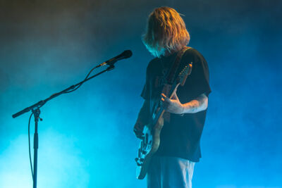 Royel Otis @ Trix, picture 6, photographed by David Johnson - FrontView Magazine