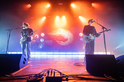 Royel Otis @ Trix, picture 7, photographed by David Johnson - FrontView Magazine