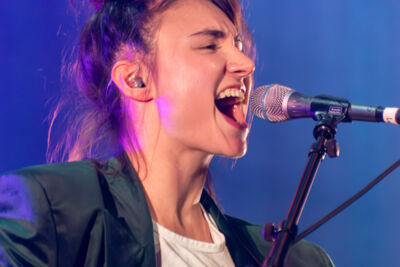 Kids With Buns @ De Roma, picture 9, photographed by Bart Janssens - FrontView Magazine