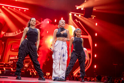 Q-pop 2024 @ Sportpaleis, picture 8, photographed by dirk janssens - FrontView Magazine