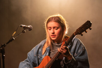 Andrea Von Kampen @ Tough Enough Botanique, picture 5, photographed by Koen Marcoen - FrontView Magazine