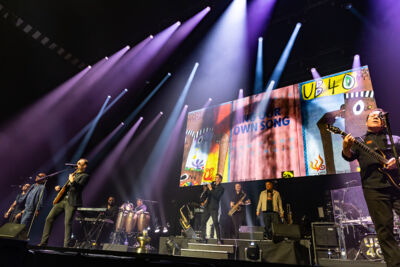 UB40 Celebrating 45 years @ Lotto Arena, picture 35, photographed by Marc Verdonck - FrontView Magazine