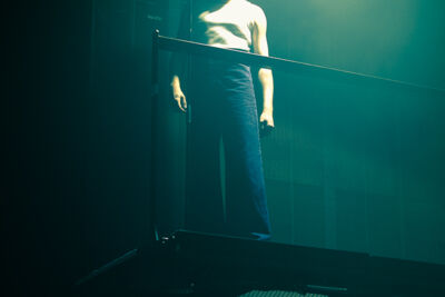 Eddy de Pretto Crash coeur tour, picture 7, photographed by Anais Callens - FrontView Magazine