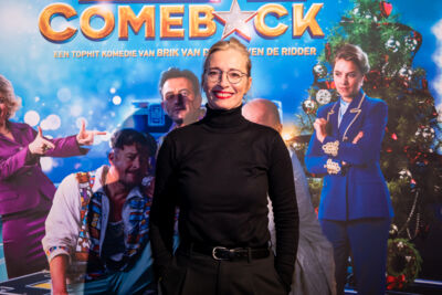Première Christmas Comeback @ Fakkeltheater - Rode Zaal, foto 3, foto's door Goele Bormans - FrontView Magazine