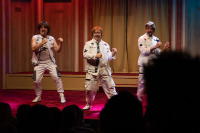 Première Christmas Comeback @ Fakkeltheater - Rode Zaal, foto 24, foto's door Goele Bormans - FrontView Magazine