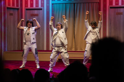 Première Christmas Comeback @ Fakkeltheater - Rode Zaal, foto 26, foto's door Goele Bormans - FrontView Magazine