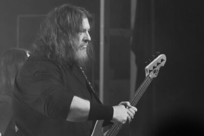 Obituary @ Trix, picture 4, photographed by Koen Marcoen - FrontView Magazine