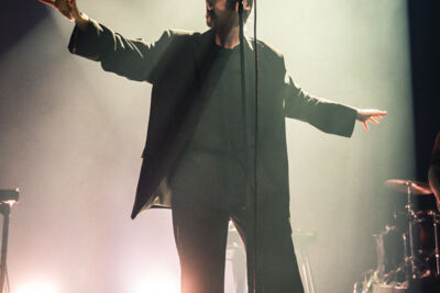 Whispering Sons @ AB, picture 1, photographed by Jelle Meersschaut - FrontView Magazine